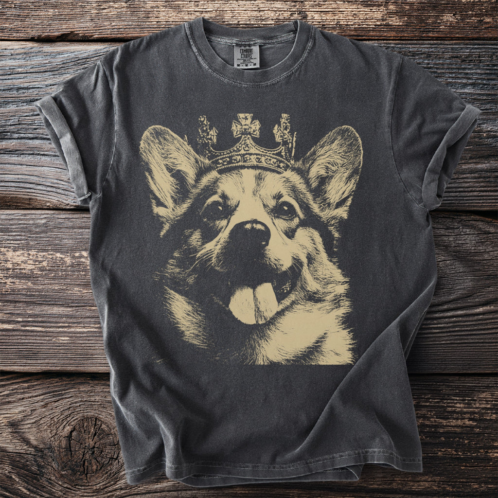 Corgi wearing a crown graphic on a charcoal t-shirt.