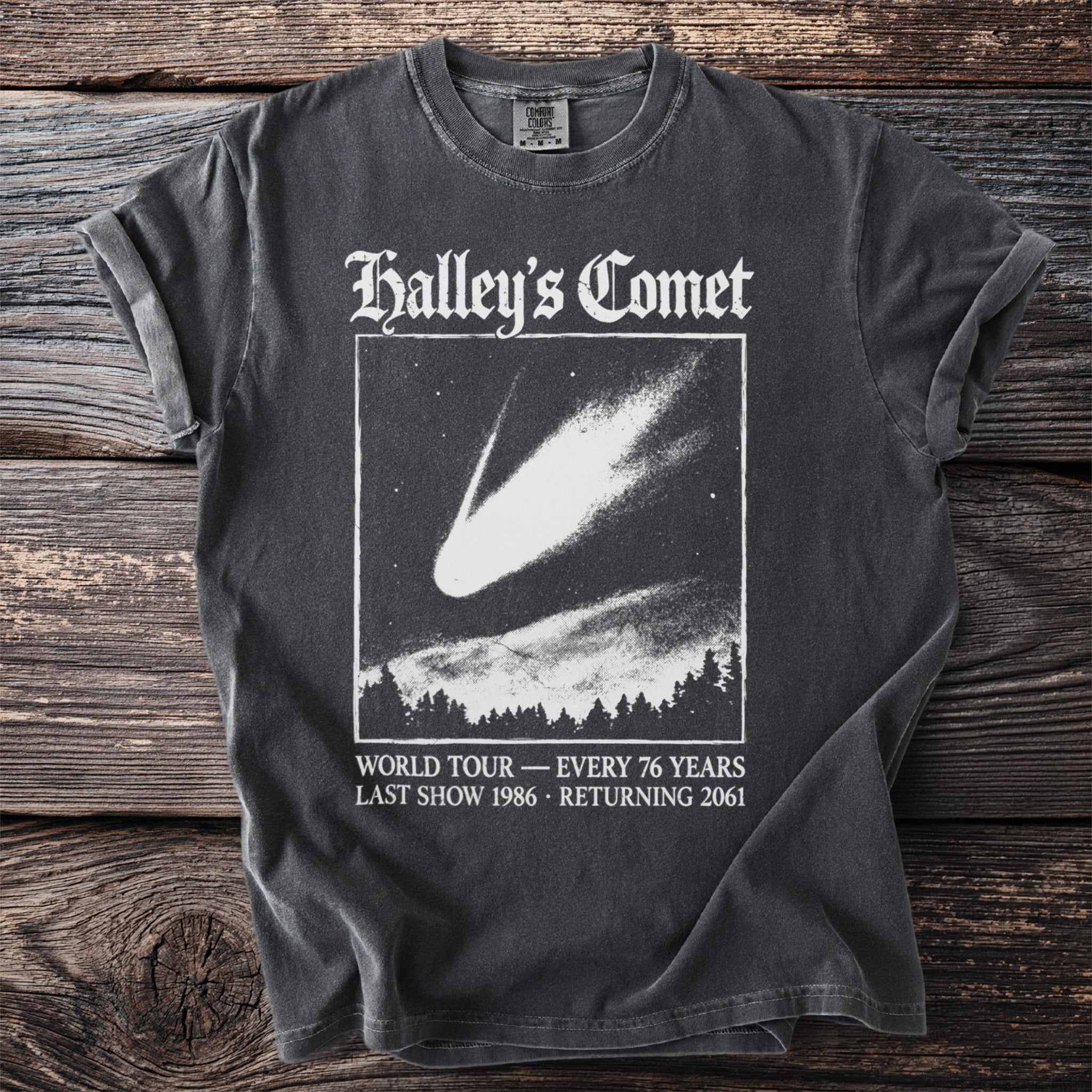 Dark grey t-shirt with "Halley's Comet" and comet image, world tour dates.