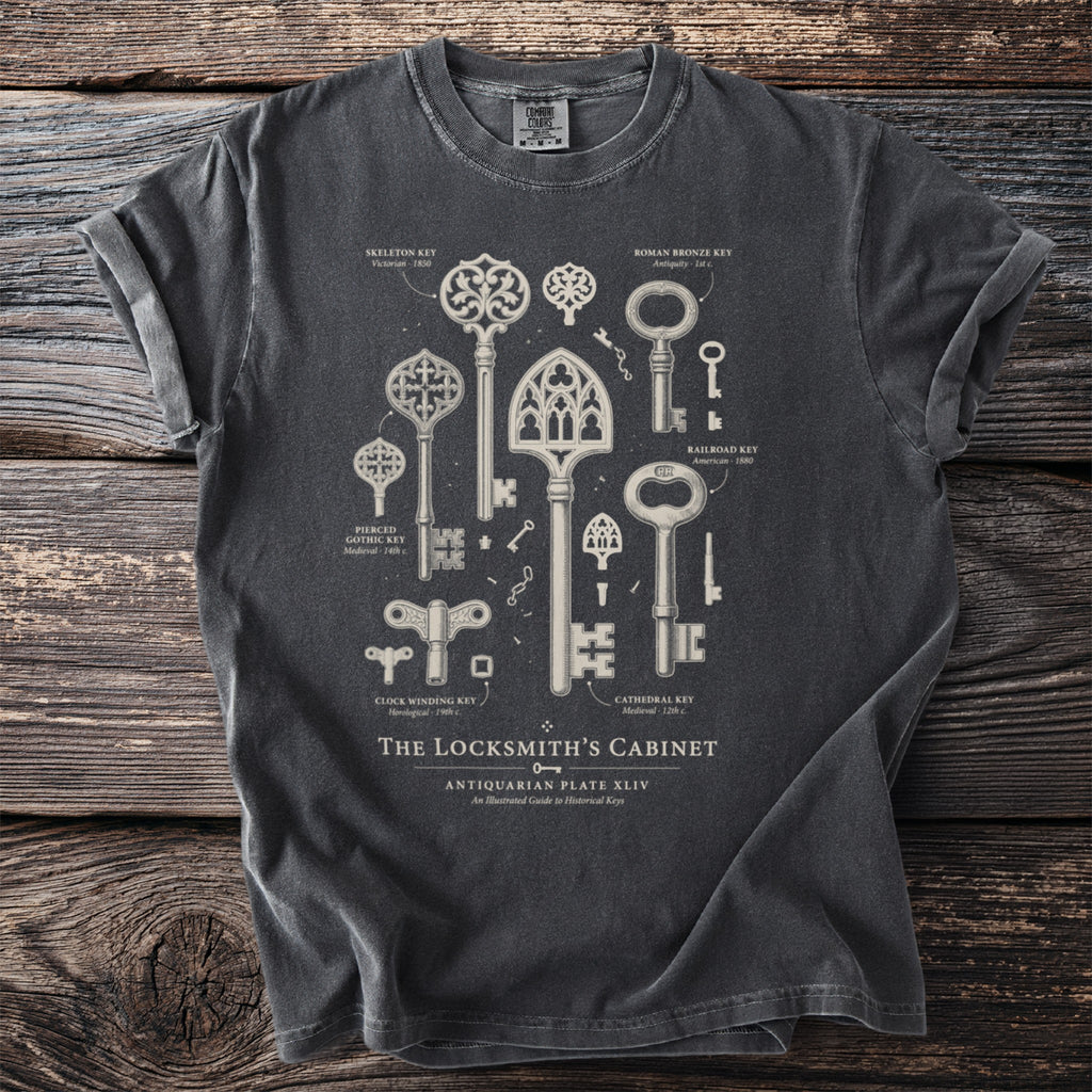 T-shirt with print of historical keys and text "The Locksmith's Cabinet".