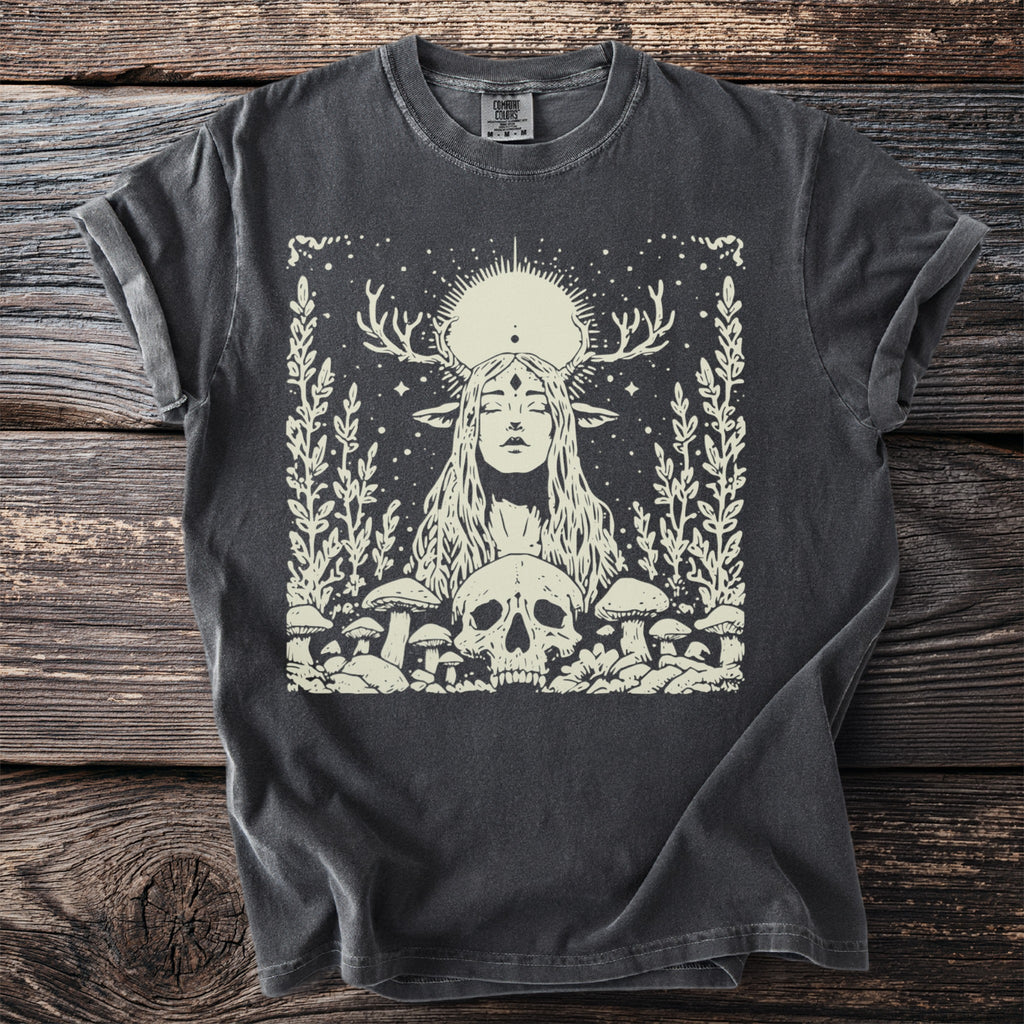 The Antlered Sibyl: Skull and Toadstools